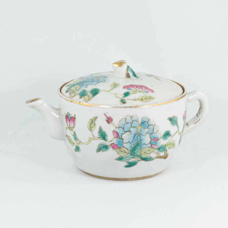 Teaware The Chinese Tea Shop | Antique Chinese Famille-Rose Porcelain Flower Design Hand-Painted Teapot