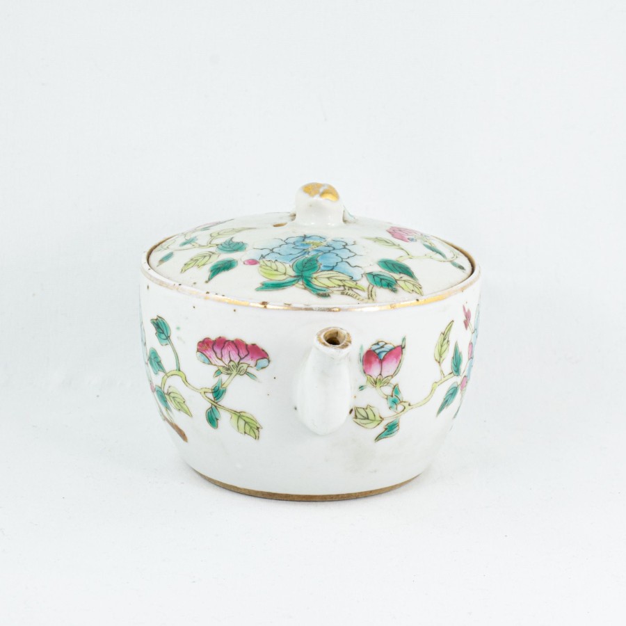 Teaware The Chinese Tea Shop | Antique Chinese Famille-Rose Porcelain Flower Design Hand-Painted Teapot