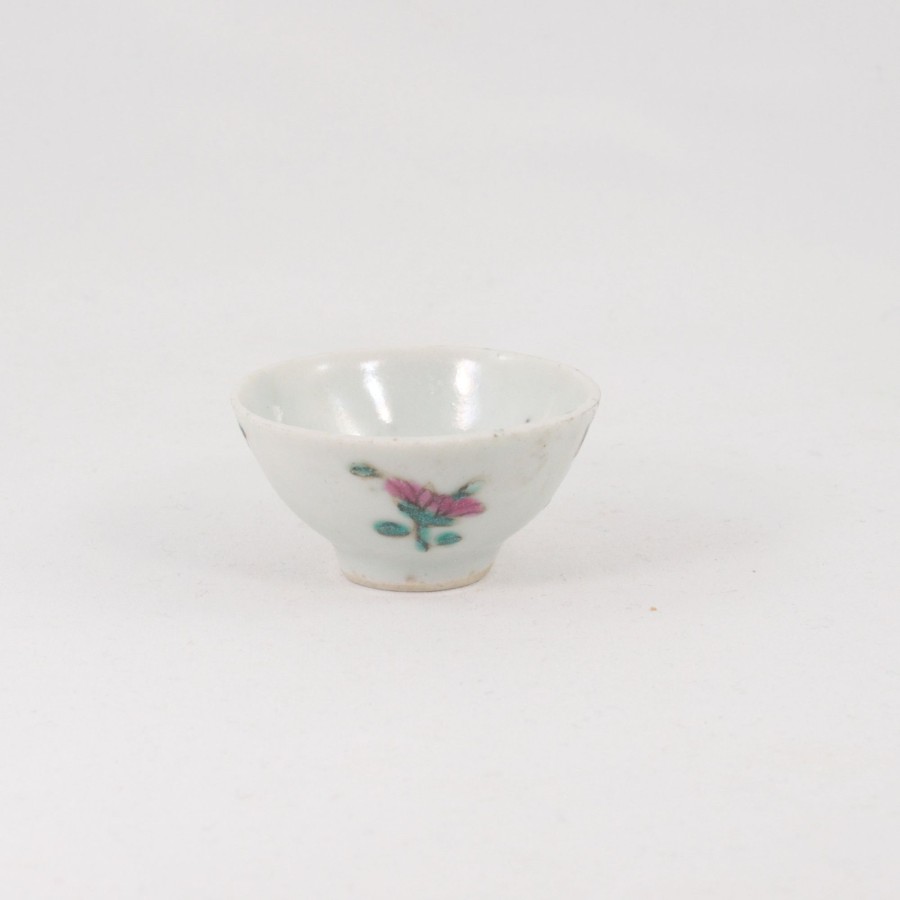 Teaware The Chinese Tea Shop | Miniature Antique Porcelain Famille-Rose Flowers Drawing Tea Cup